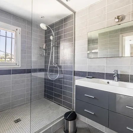 וילה A C 8br 15p With Pool & Tennis - Antibes ז'ואן-לה-פינס