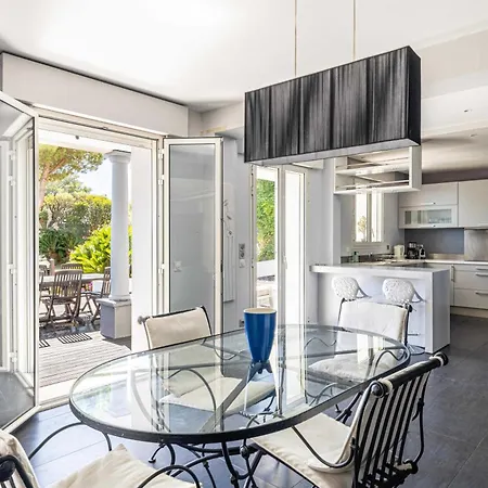 A C 8br 15p With Pool & Tennis - Antibes Villa Juan-les-Pins