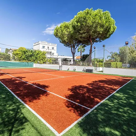 ヴィラ A C 8br 15p With Pool & Tennis - *